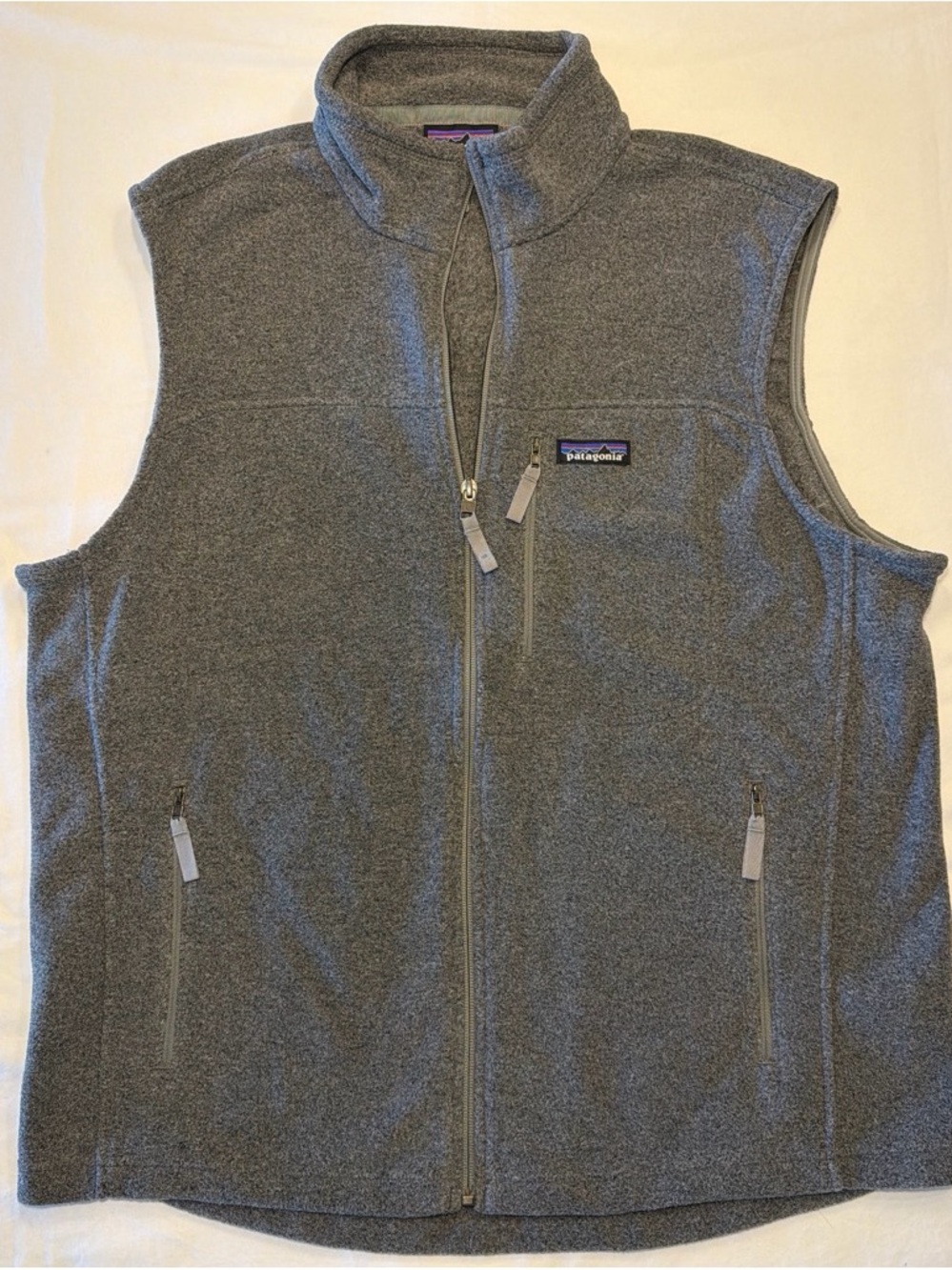 Patagonia Men's Heather Gray Zip-Up Fleece Vest